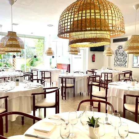 Hotel Calasanz Molins de Rei