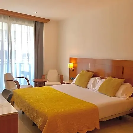 Calasanz Hotel 3*