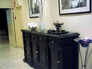 卡拉三兹酒店 3* 莫林斯-德雷伊