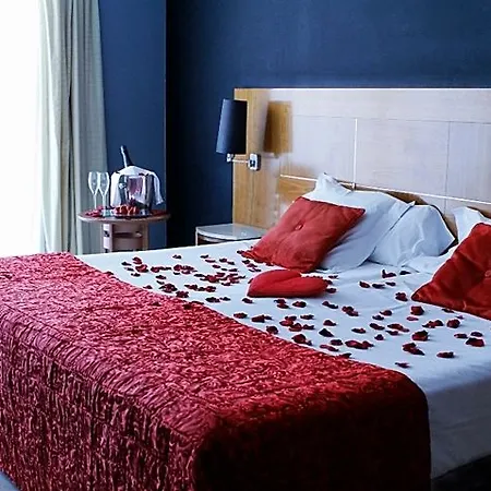 Hotel Calasanz 3*