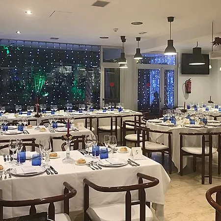 卡拉三兹酒店 3* 莫林斯-德雷伊