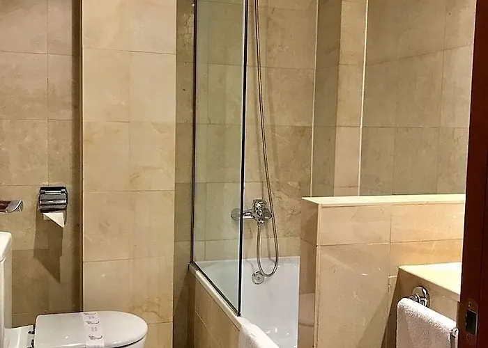 Calasanz Hotel 3*
